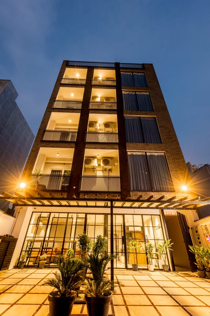 Hero - Hotel Exterior